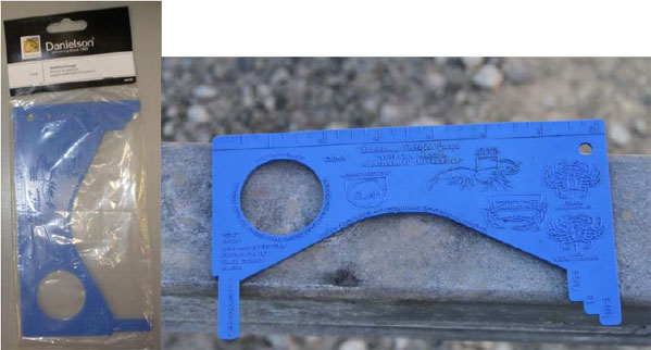 Photo: 2 photos of the Danielson crab gauge